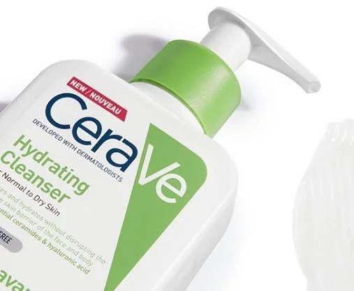 Cerave Trockene Haut